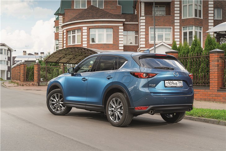 На какую «рыбу» рассчитаны премиальные «наживки» Mazda CX-5