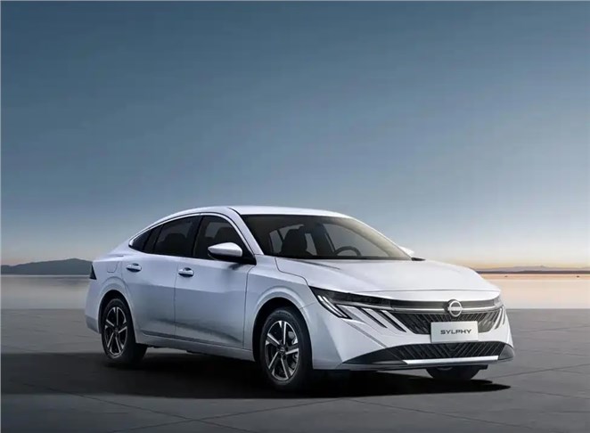 Nissan показал в Китае новую Sentra