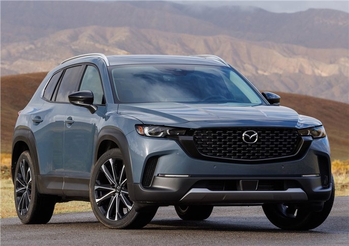 Mazda официально вернулась в Россию: CX-5 и CX-50 с гарантией, но без русского языка