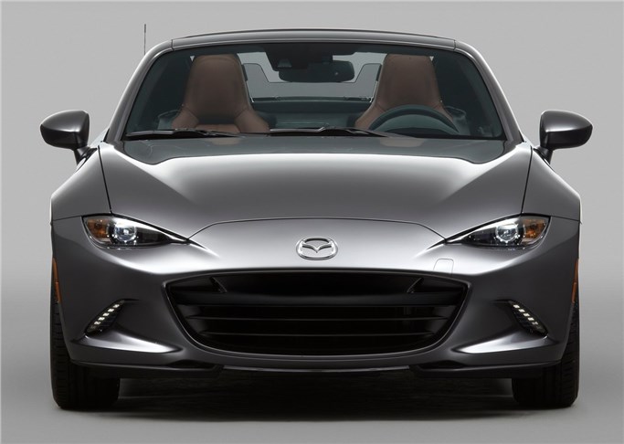 Mazda готовит электрическое будущее для MX-5