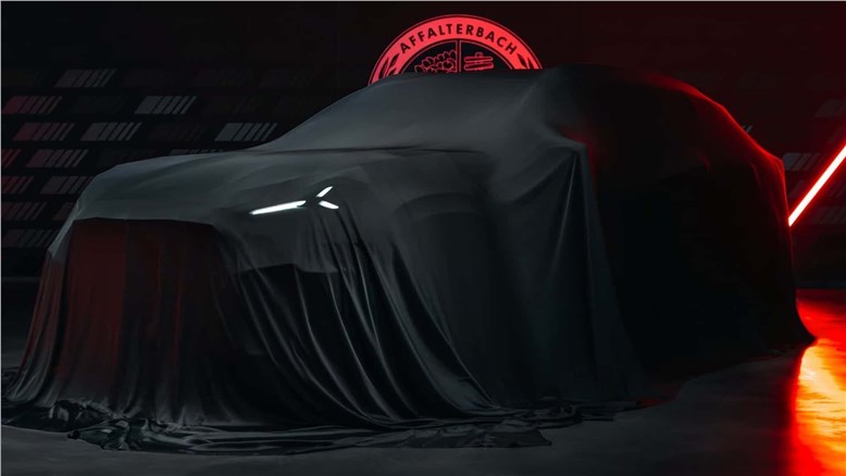 Mercedes-AMG показал тизер своего нового флагманского электрического кроссовера