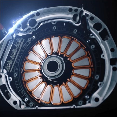 Британцы из Yasa создали для электрокаров мотор-колесо мощностью свыше 1000 л.с.