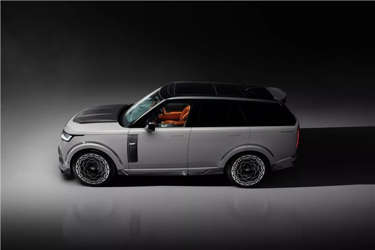 Range Rover получил уникальные 24-дюймовые колесные диски с тюнинг пакетом от Overfinch