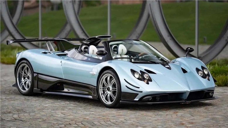 Pagani показала уникальный Zonda Cervino