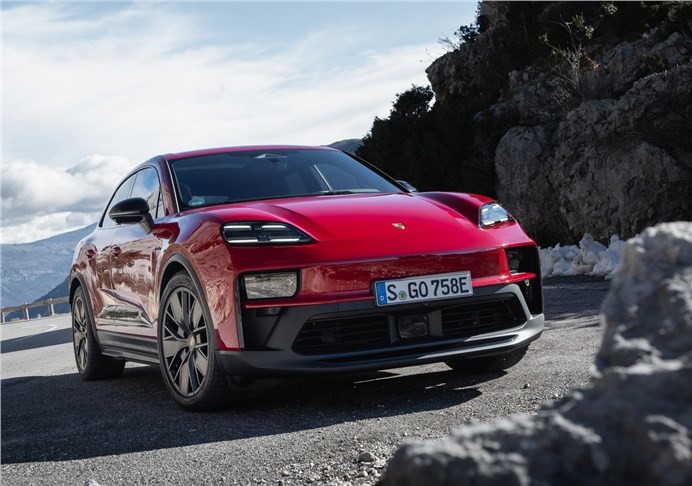 Почти 40% сотрудников Porsche зарабатывают более 100 000 евро в год