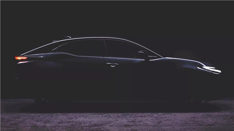 Toyota представит новый электрический кроссовер уже в следующем месяце 