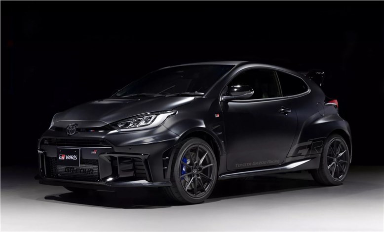 Toyota показала гоночную спецверсию GR Yaris