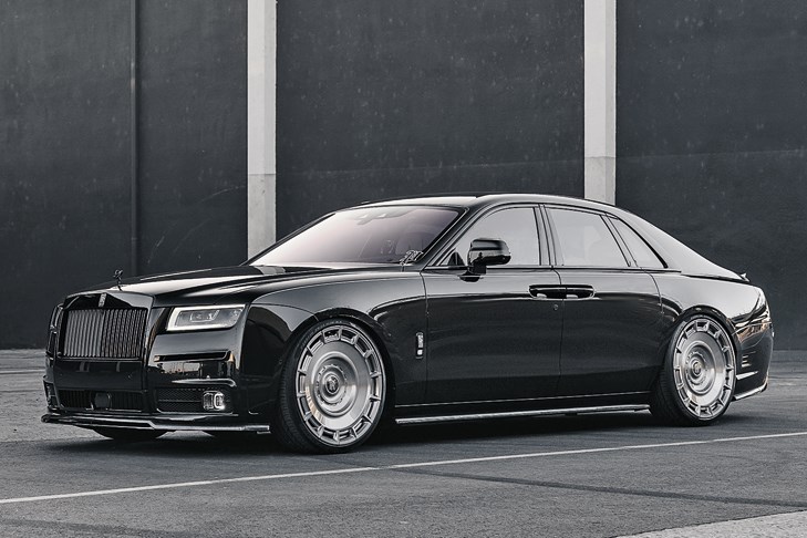 URBAN AUTOMOTIVE Rolls-Royce Ghost