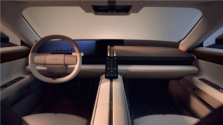 Jaguar показал интерьер электрического Type 01