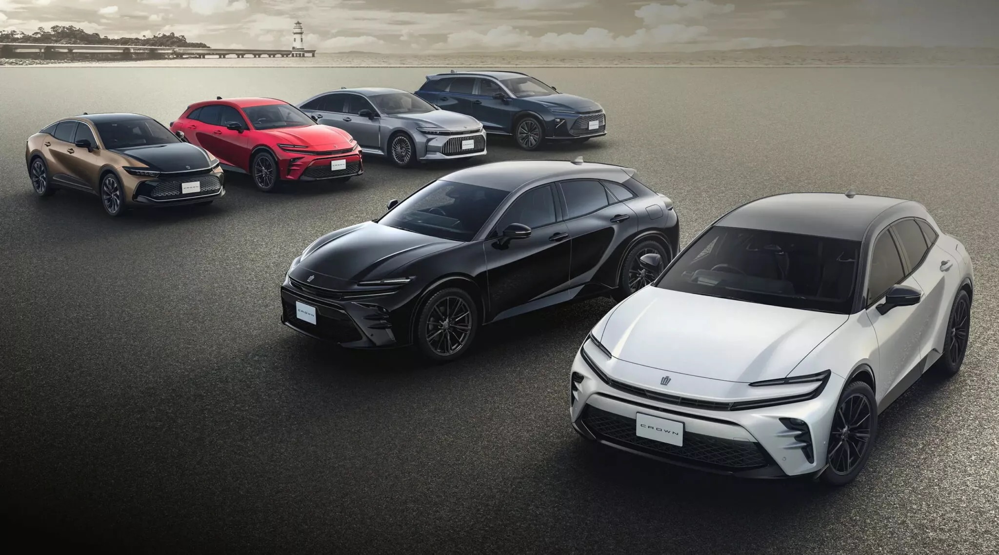 Анонс тест-драйва Toyota Crown Sport получил бюджетную и юбилейную версии