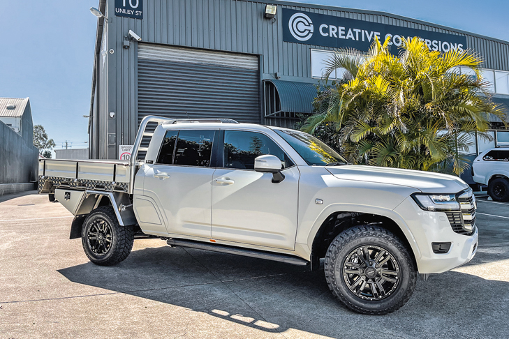 Анонс тест-драйва CREATIVE CONVERSION | TOYOTA LAND CRUISER 300 PICKUP
