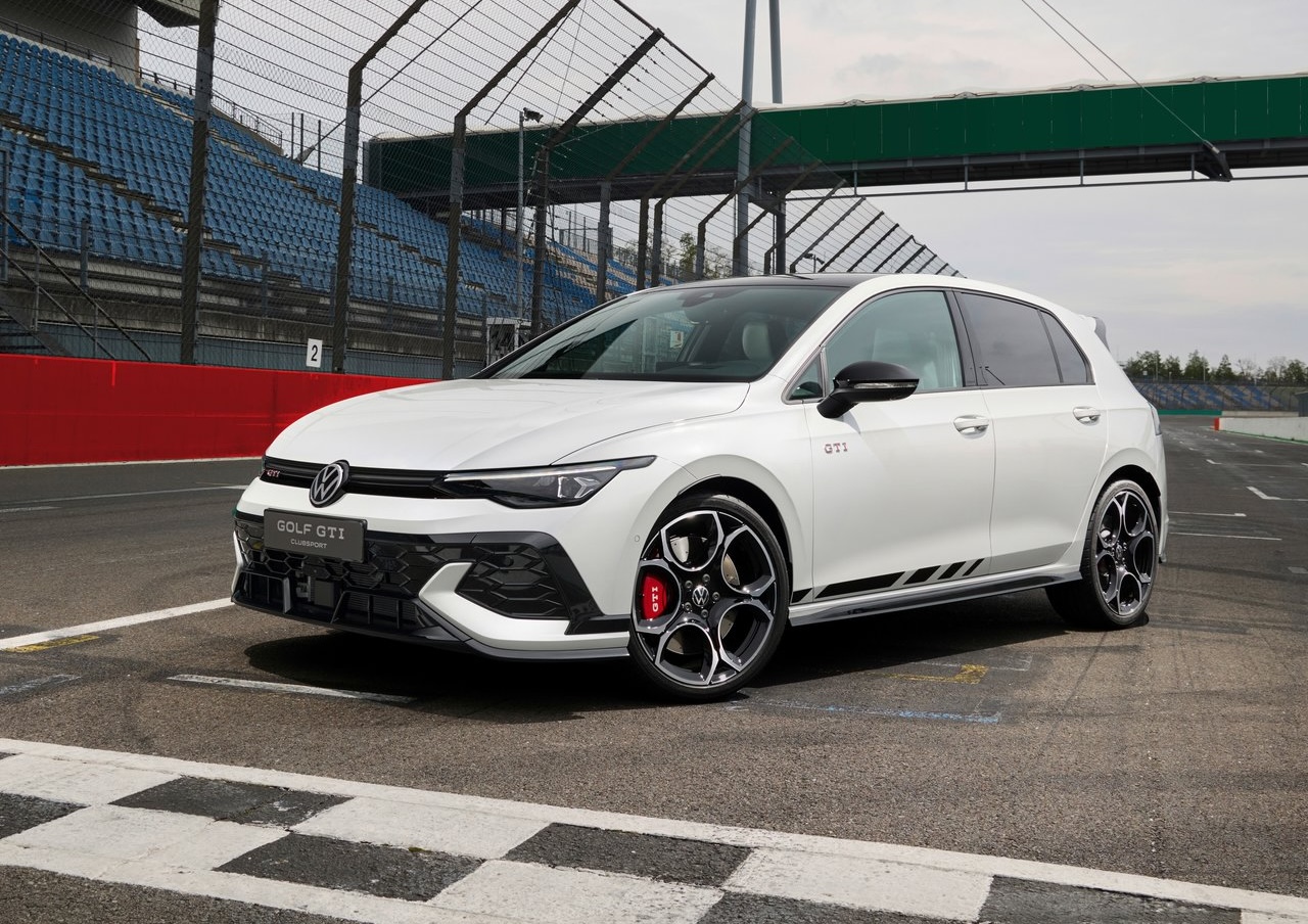 Анонс тест-драйва Volkswagen объяснил, почему не раздает шильдики GTI и R всем моделям