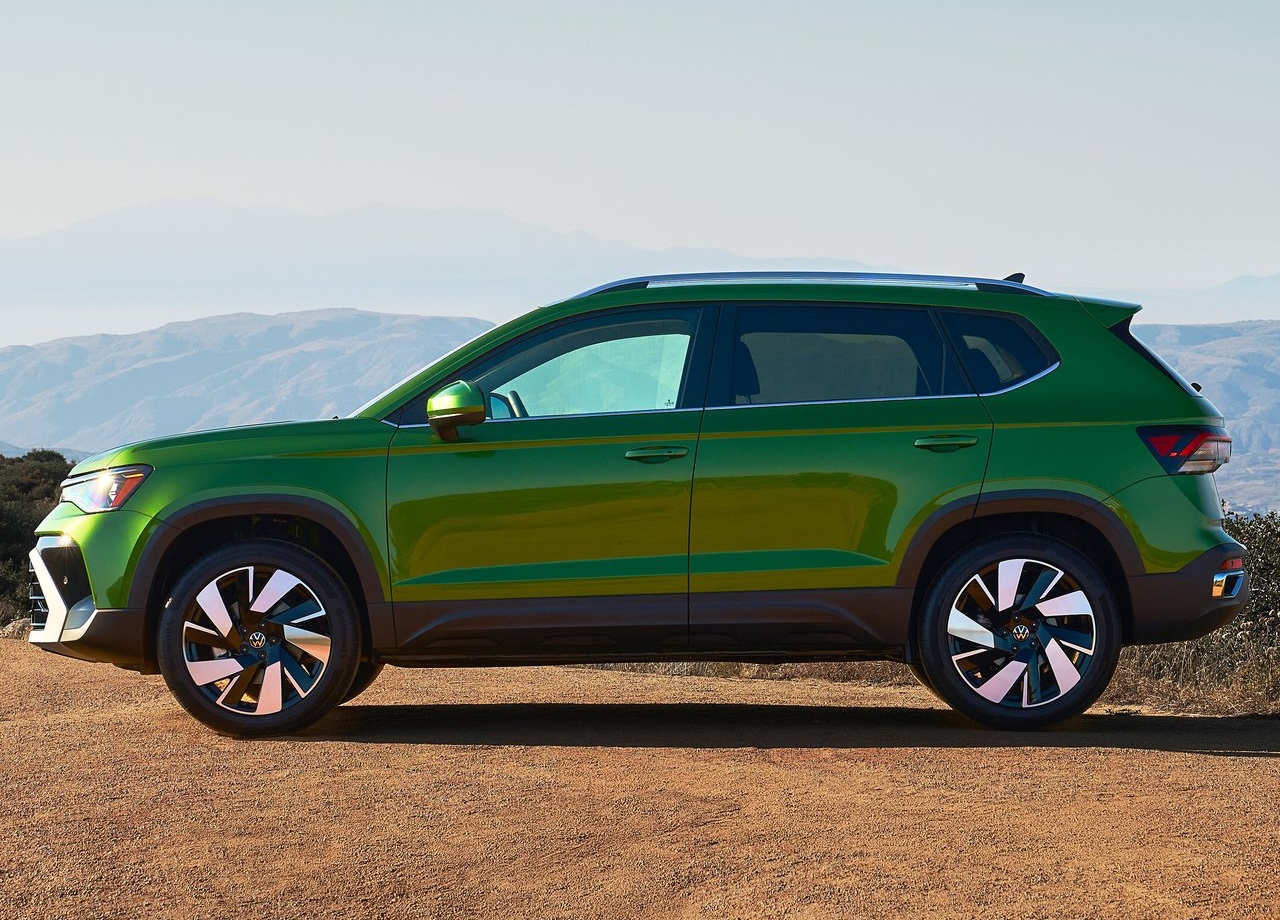 Анонс тест-драйва Volkswagen и FAW готовят 11 новых моделей