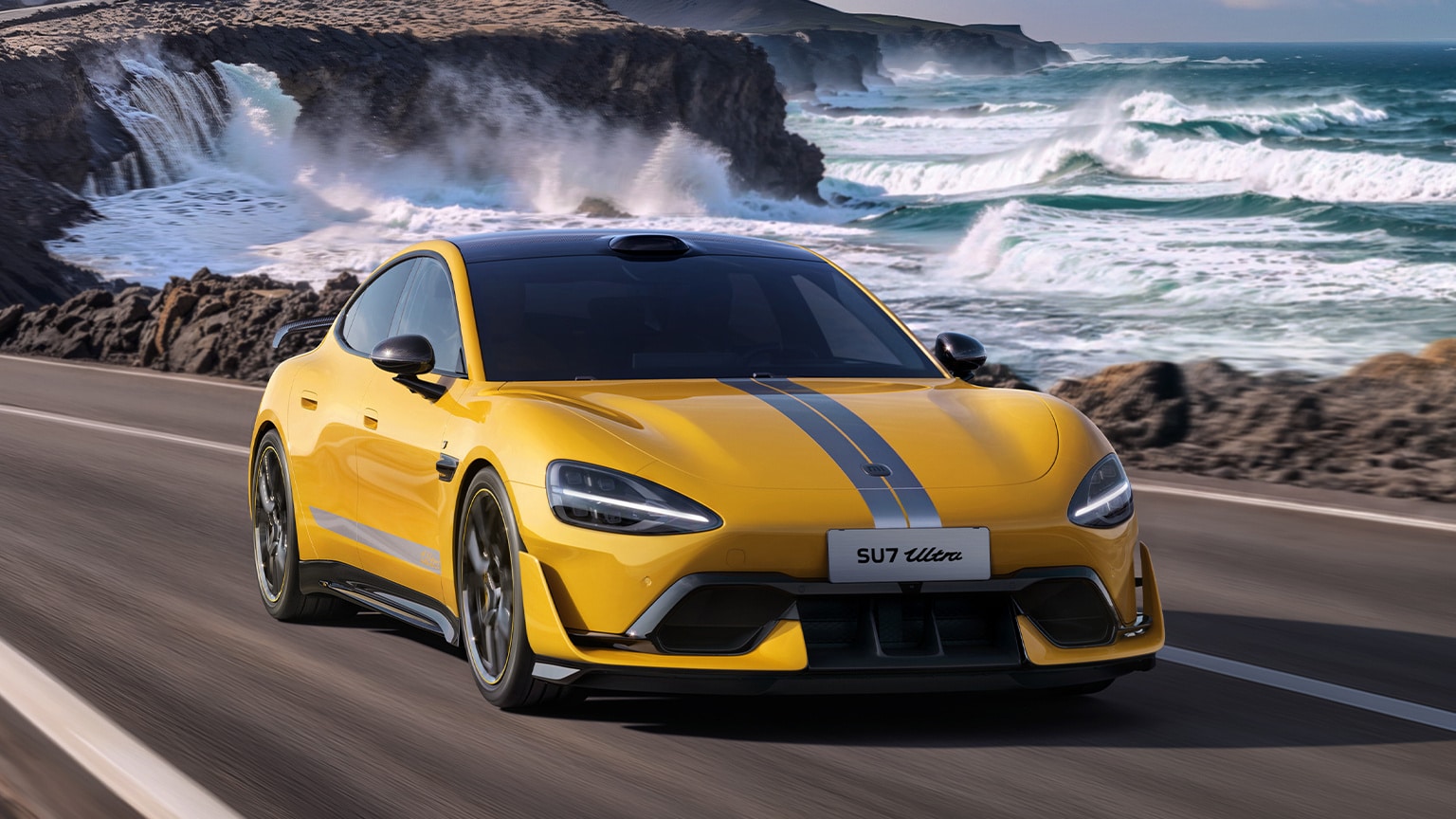 Анонс тест-драйва Xiaomi SU7 Ultra замечен на территории главного завода Ferrari