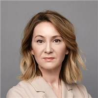 Юлия Зелепукина