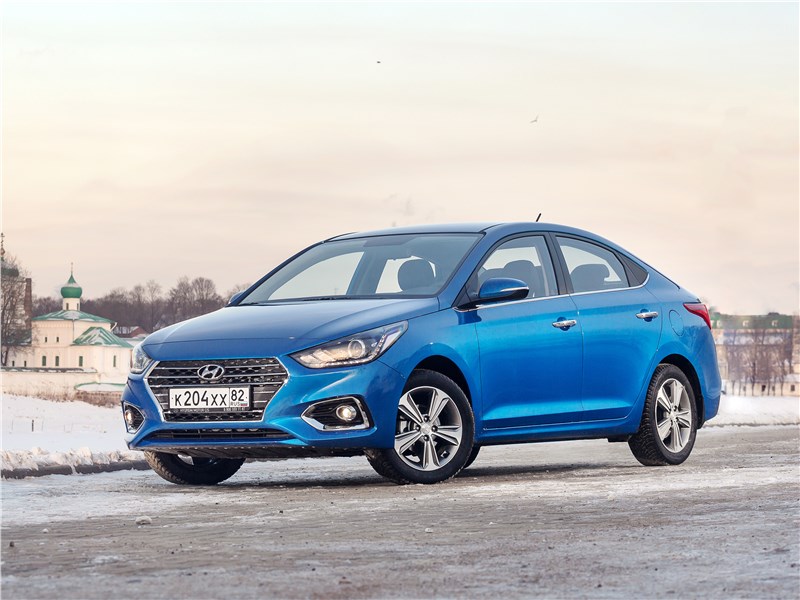 Hyundai Solaris 2017 вид спереди