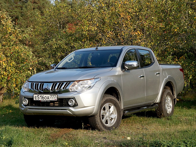 Mitsubishi L200 2016 Потехе – час