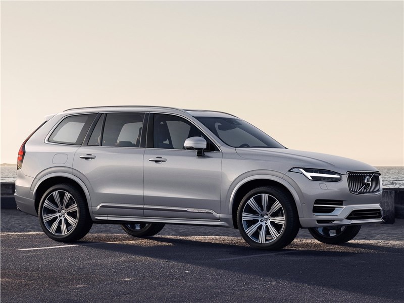 Volvo XC90 2020 вид спереди