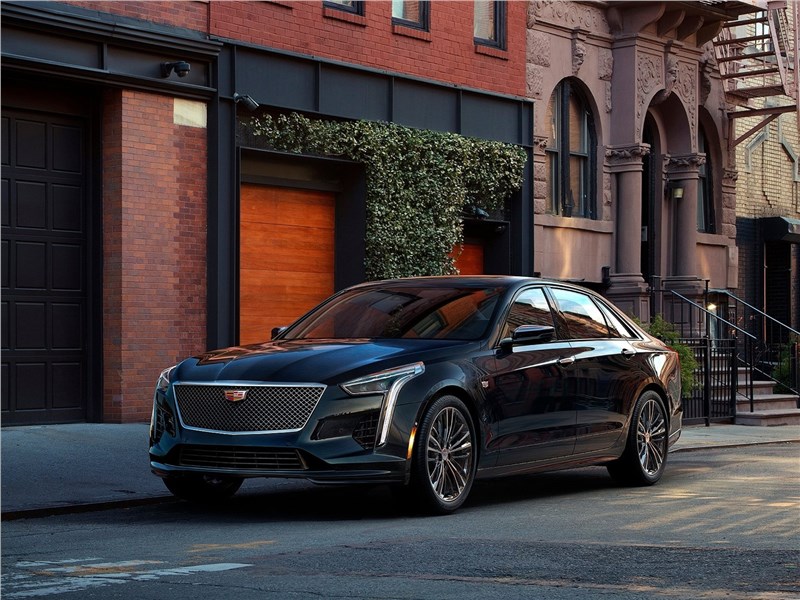 Cadillac CT6 2019 вид спереди