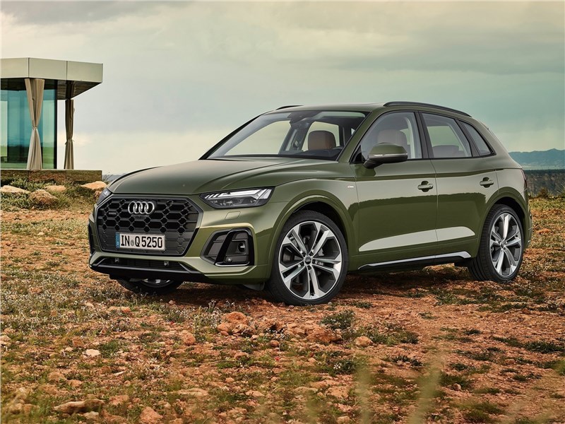 Audi Q5 (2021) вид спереди