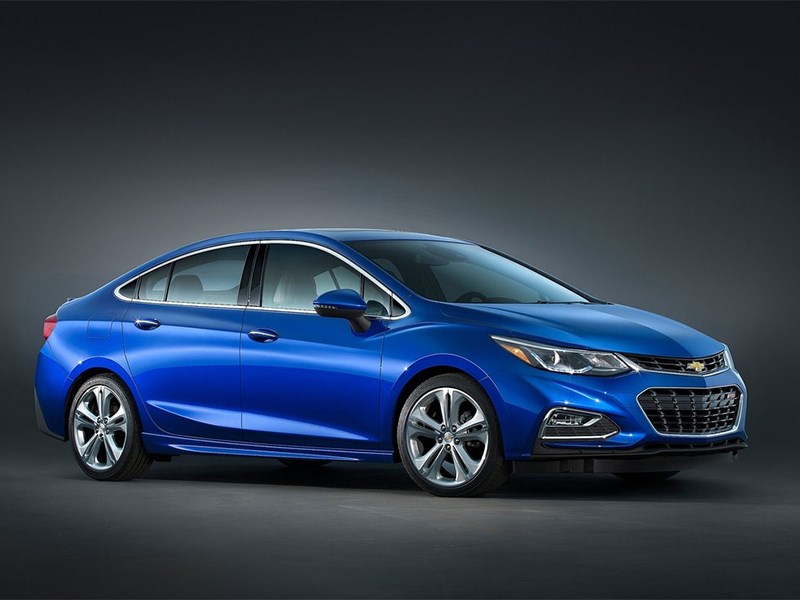 Chevrolet Cruze 2015 Растяжение