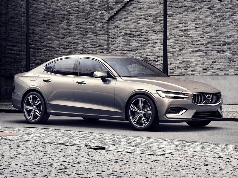 Volvo S60 2019 Американский акцент