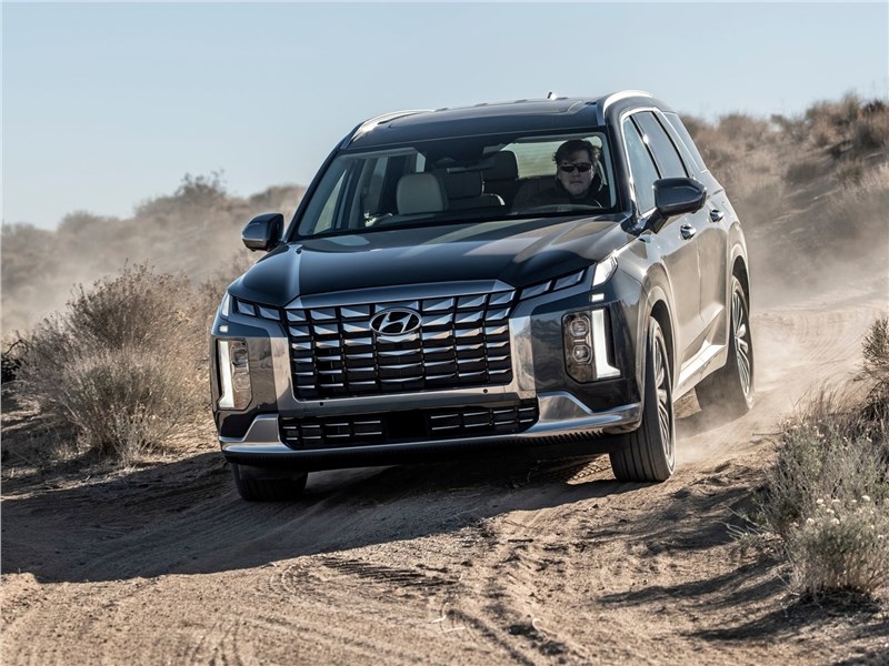 Hyundai Palisade (2023) вид спереди