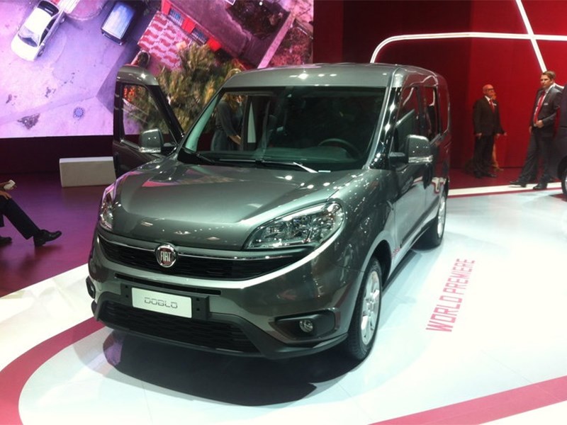 Fiat Doblo 2015 вид спереди