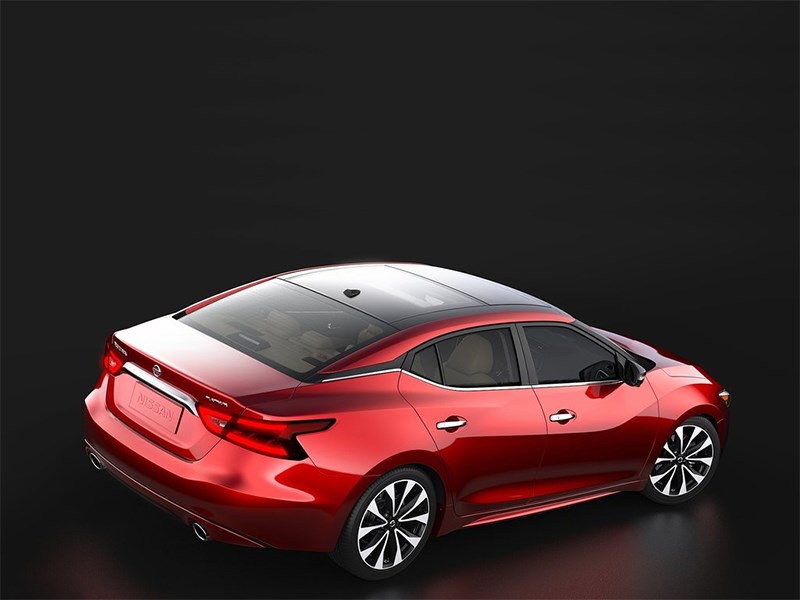 Nissan Maxima 2016 вид сзади сверху