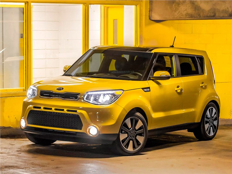 Kia Soul 2015 вид спереди