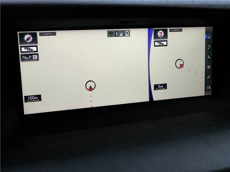 Lexus GS F 2016 экран мультимедиасистемы