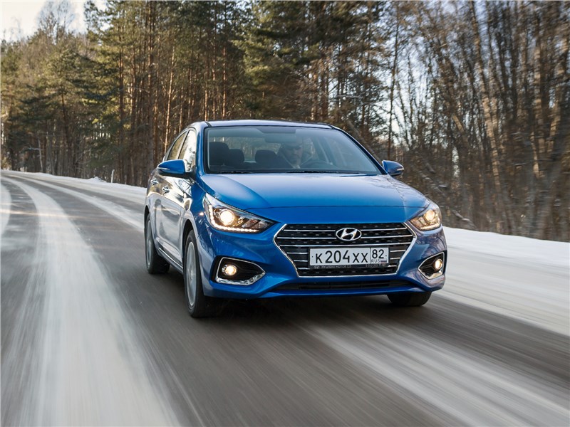 Hyundai Solaris 2017 вид спереди