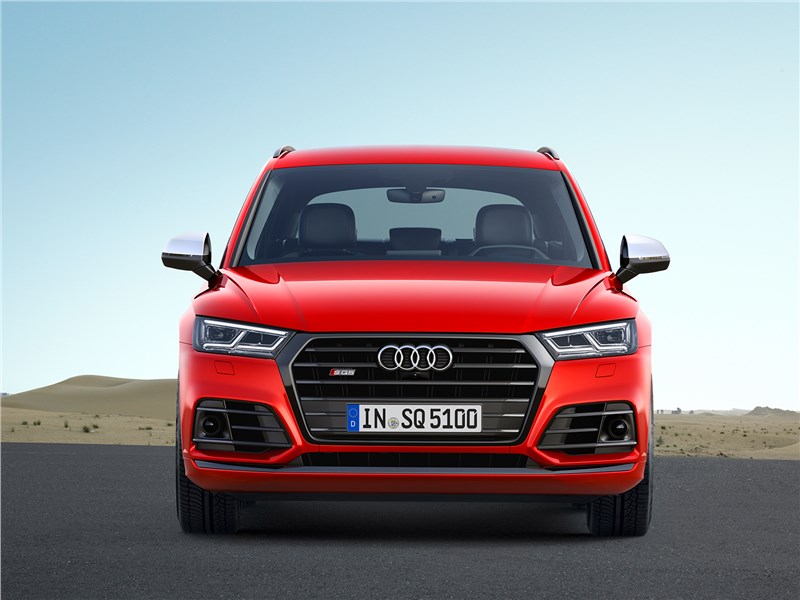 Audi SQ5 3.0 TFSI 2018 вид спереди