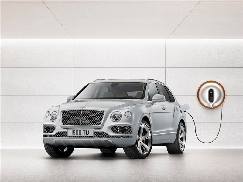 Bentley Bentayga Hybrid 2019 вид спереди