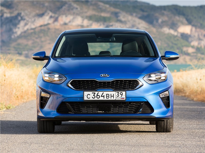 Kia Seed 2019 вид спереди