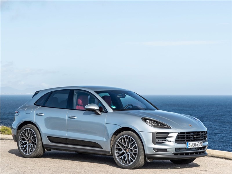 Porsche Macan 2019 вид спереди