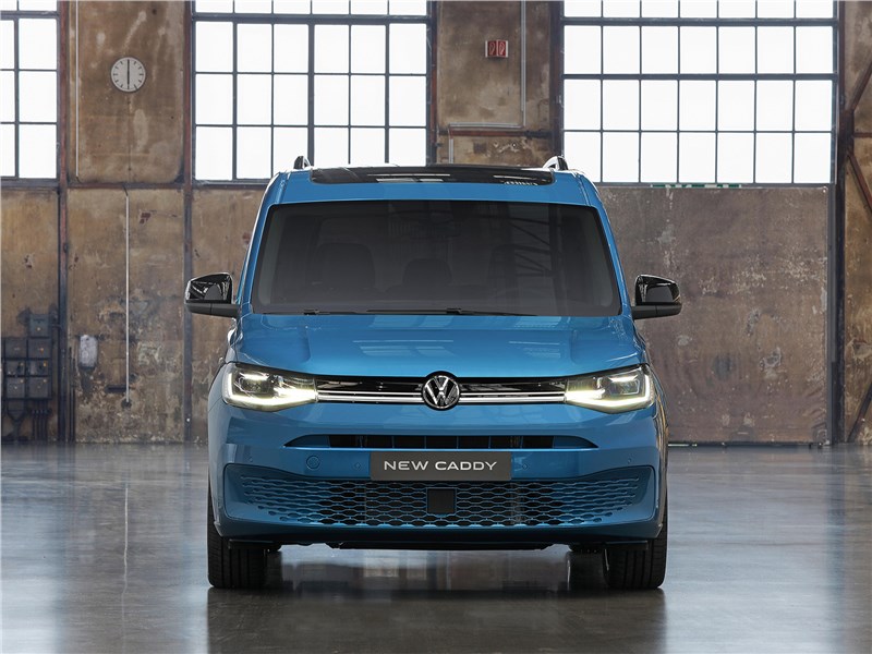 Volkswagen Caddy (2021) вид спереди