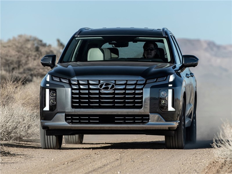 Hyundai Palisade (2023) вид спереди