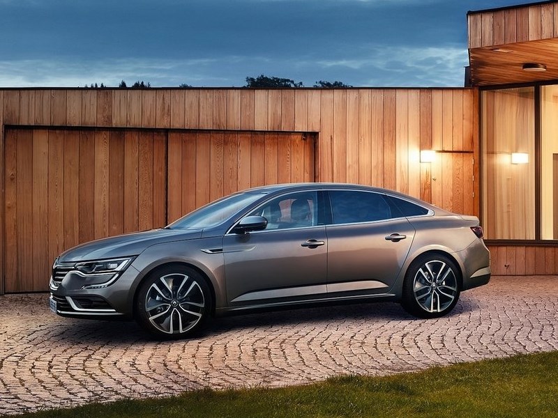 Renault Talisman 2016 вид сбоку