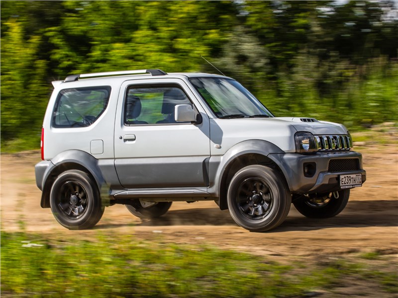 Suzuki Jimny 2013 вид сбоку