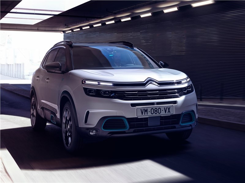 Citroen C5 Aircross Hybrid 2020 вид спереди