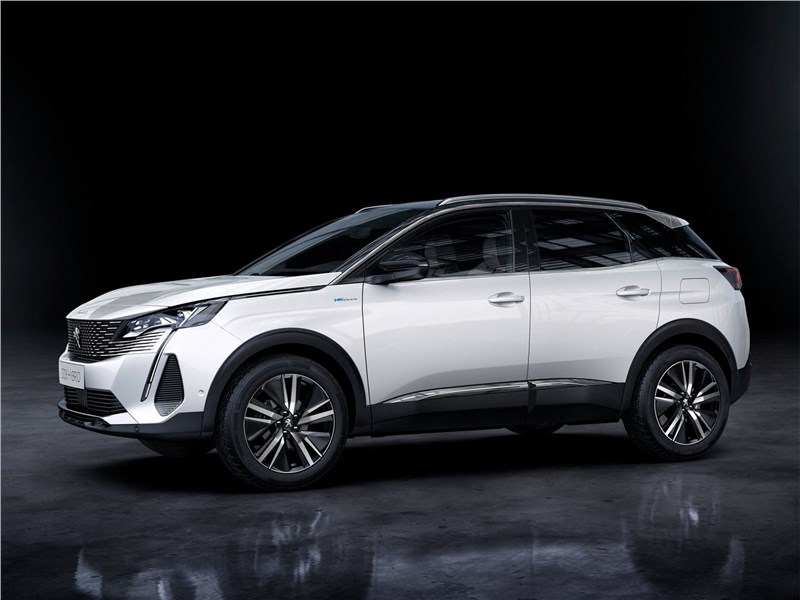 Peugeot 3008 (2021) вид сбоку