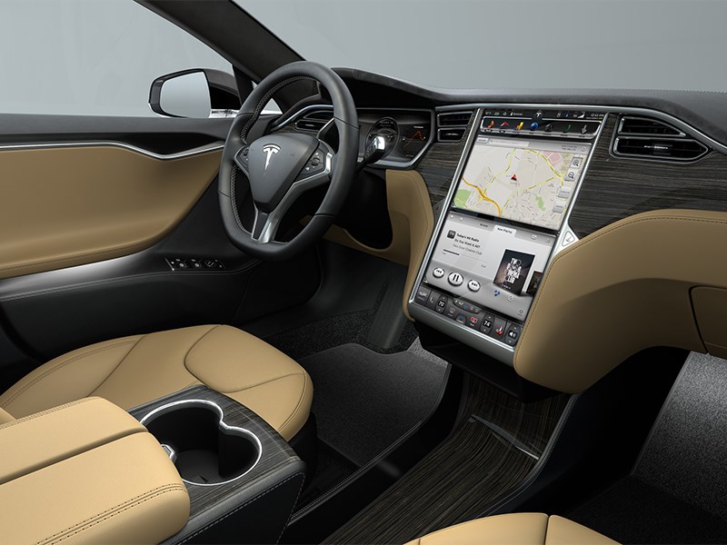 Tesla Model S P85D 2014 салон