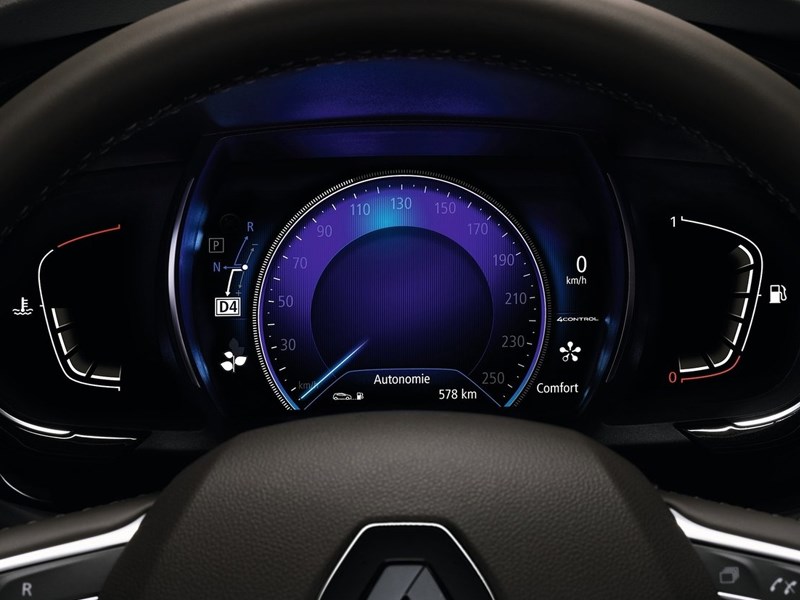 Renault Espace 2015 приборная панель