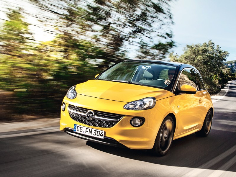 Opel Adam 2013 вид спереди