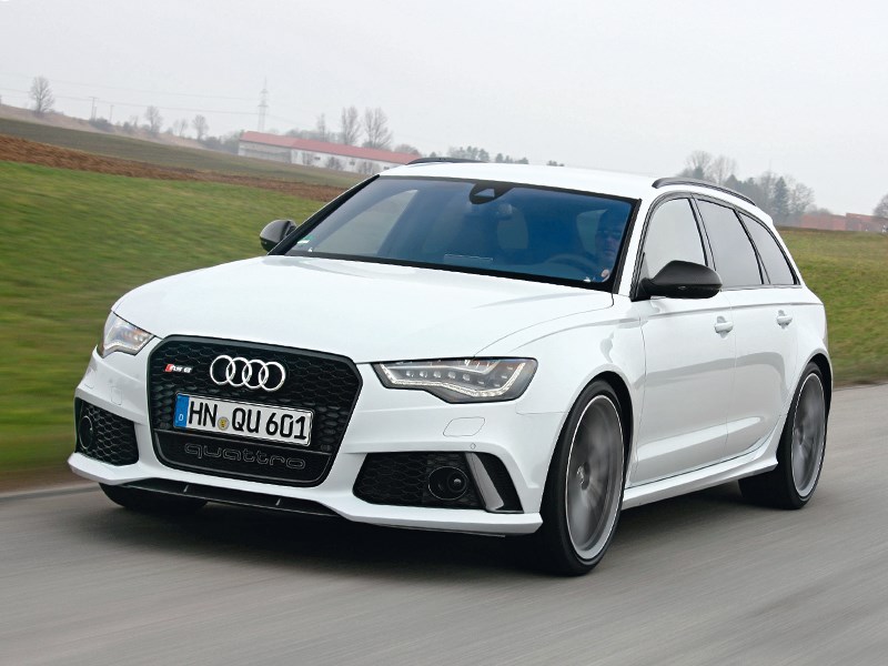 Audi RS6 2013 вид спереди