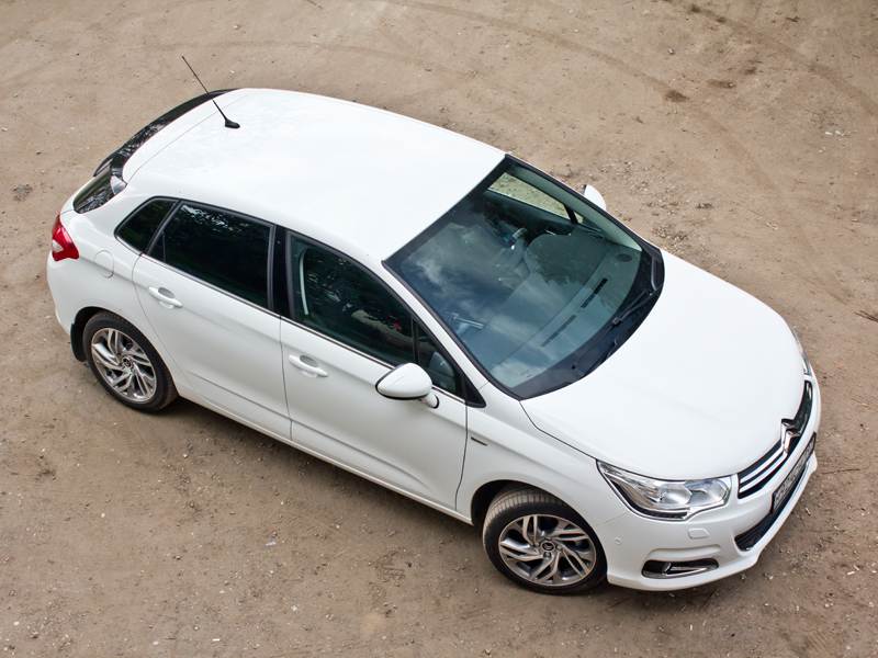 Citroen C4 2011 вид сверху