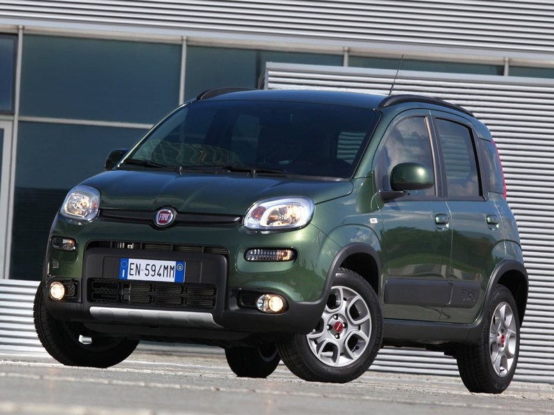 Fiat Panda 4x4 2013 вид спереди