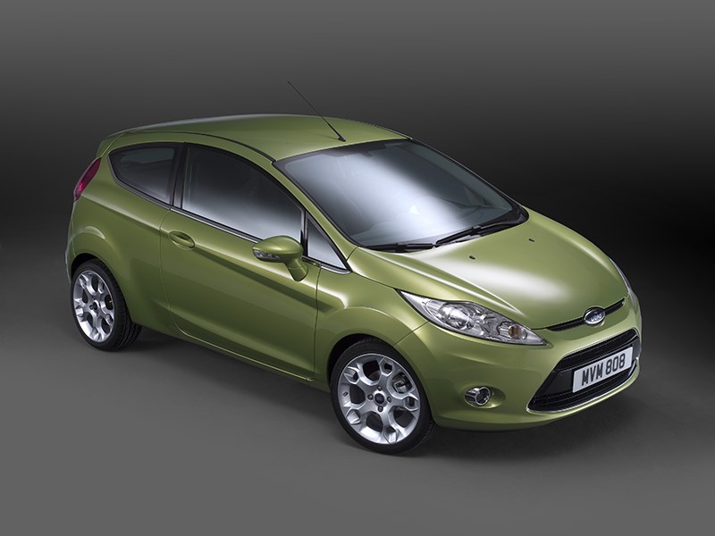 Ford Fiesta 2008 трехдверный кузов фото 6