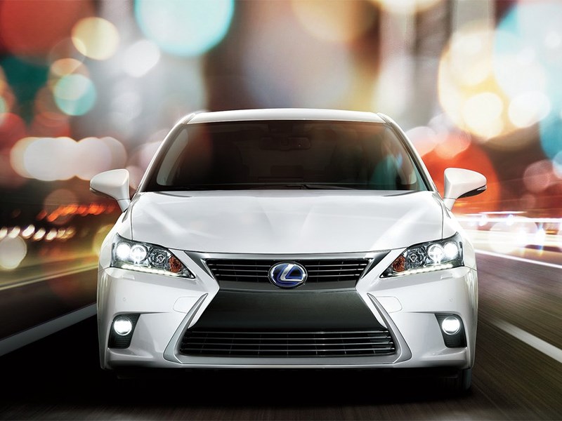 Lexus CT 200h 2014 вид спереди